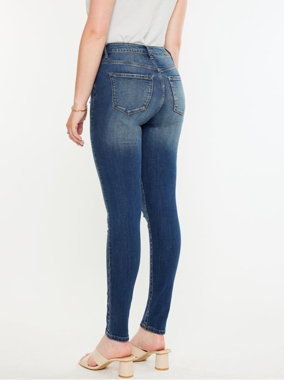 KanCan High-Rise Button-Fly Skinny Jeans - Picture 2 of 5
